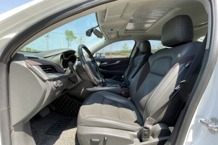 Used Chevrolet Malibu 2018 530T Automatic Luxury Edition Interior 2