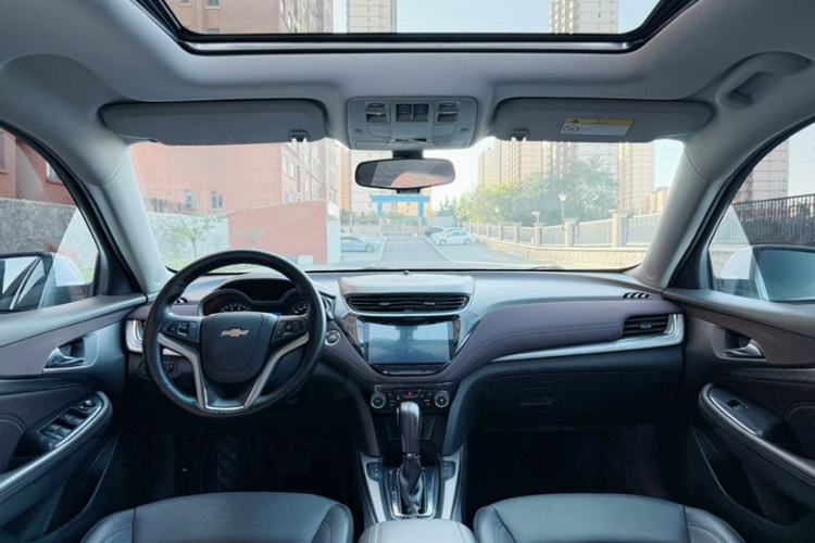 Used Chevrolet Malibu 2018 530T Automatic Fashion Edition Interior 3