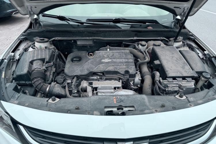 Used Chevrolet Malibu 2018 530T Automatic Luxury Edition Interior 6