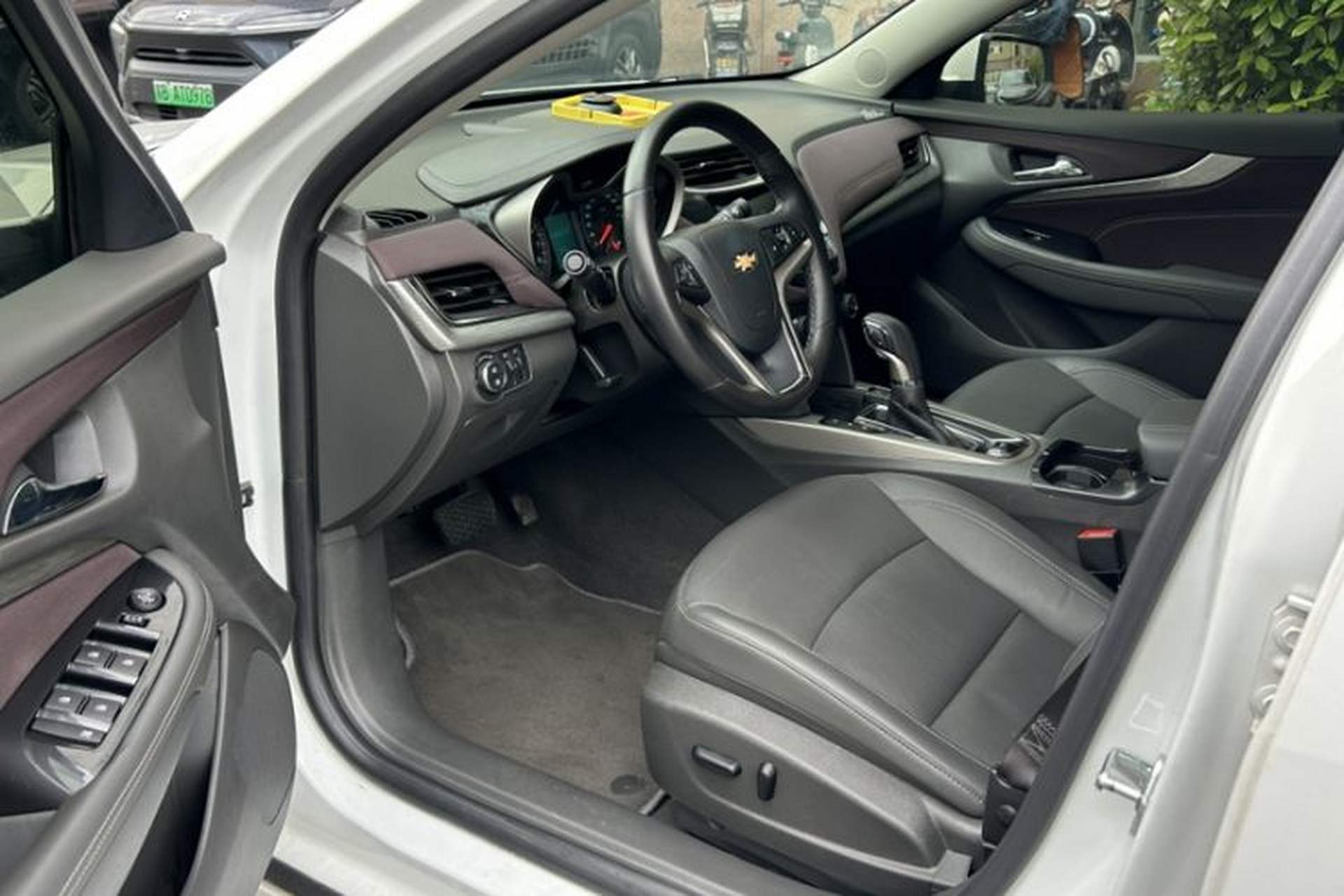 Used Chevrolet Malibu 2018 530T Automatic Fashion Edition Interior 7