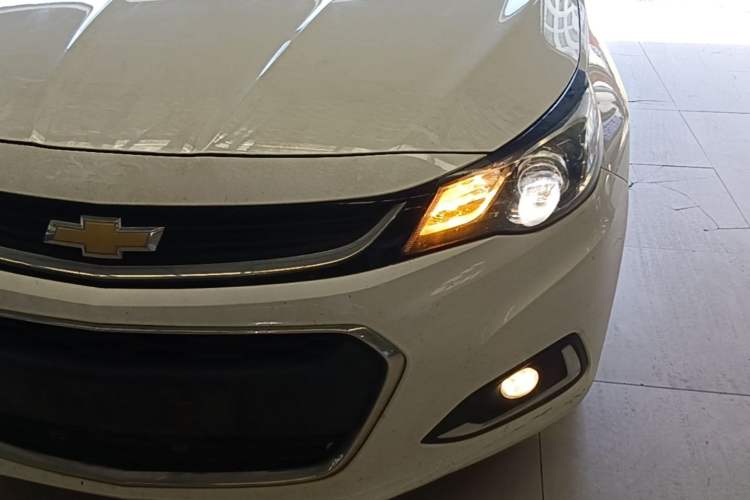Used Chevrolet Malibu 2018 530T Automatic Fashion Edition Left Front Headlight