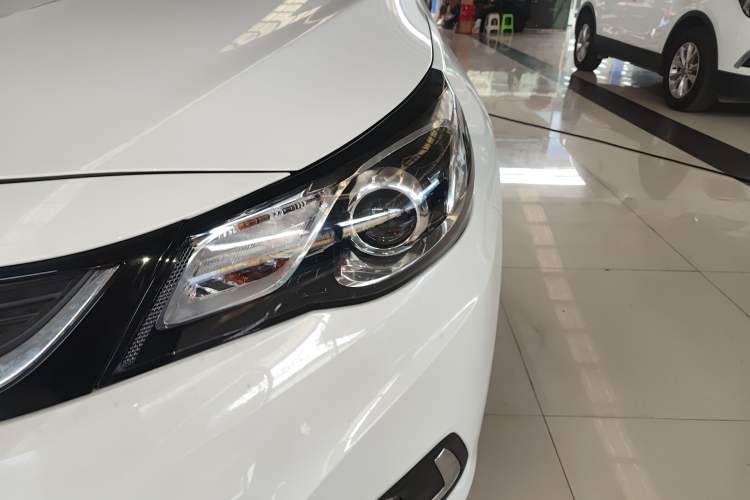 Used Chevrolet Malibu 2018 530T Automatic Fashion Edition Left Front Headlight