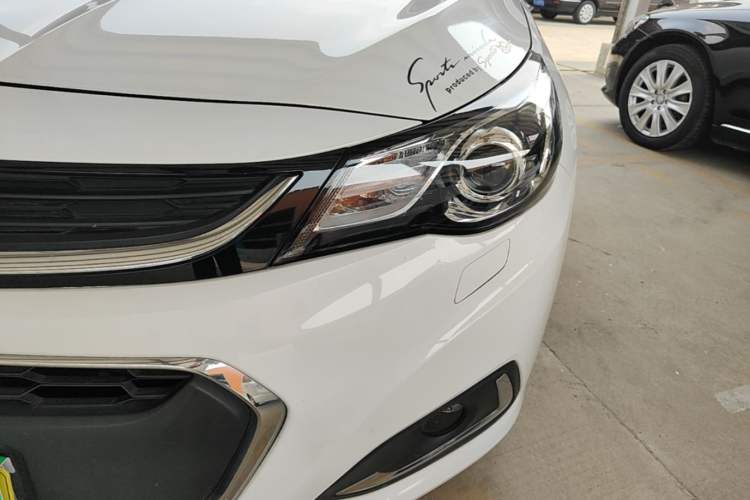 Used Chevrolet Malibu 2018 530T Automatic Luxury Edition Left Front Headlight