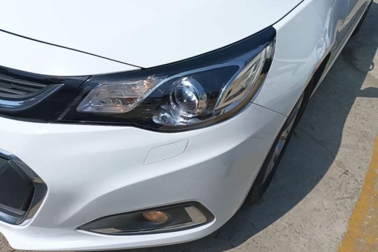 Used Chevrolet Malibu 2018 530T Automatic Luxury Edition Left Front Headlight