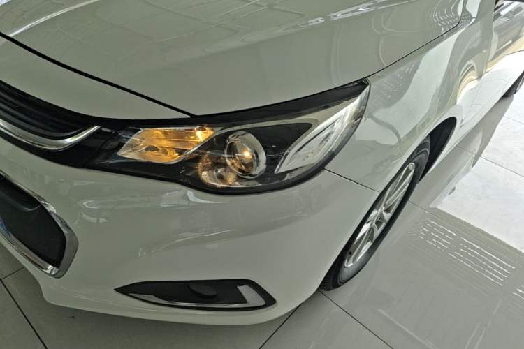 Used Chevrolet Malibu 2018 530T Automatic Fashion Edition Left Front Headlight