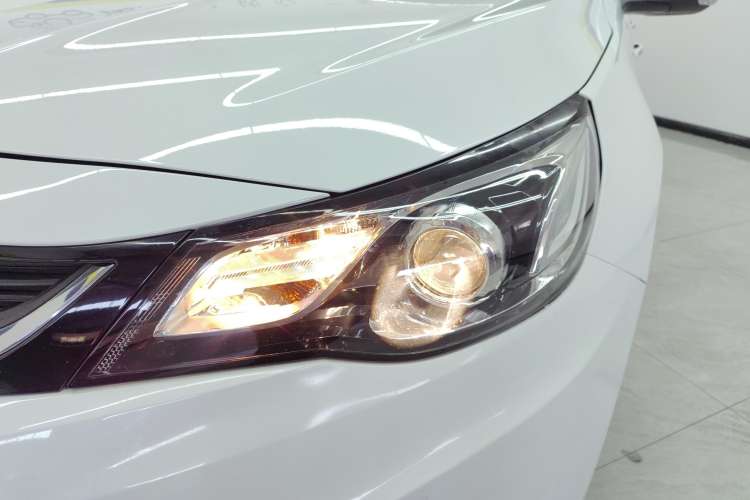 Used Chevrolet Malibu 2018 530T Automatic Fashion Edition Left Front Headlight