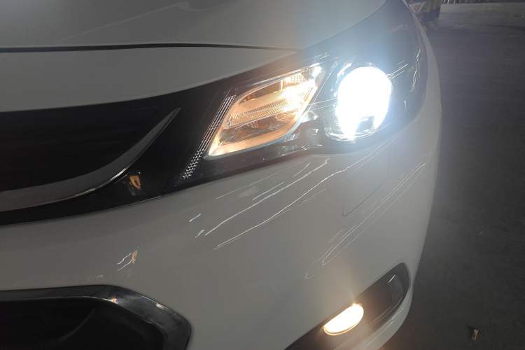 Used Chevrolet Malibu 2018 530T Automatic Luxury Edition Left Front Headlight