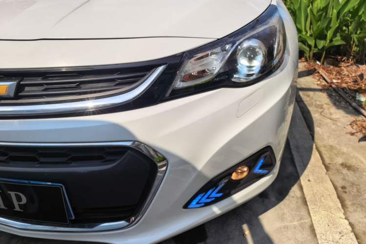 Used Chevrolet Malibu 2018 530T Automatic Luxury Edition Left Front Headlight