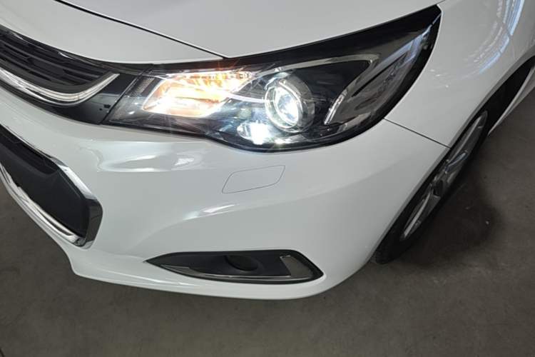 Used Chevrolet Malibu 2018 530T Automatic Luxury Edition Left Front Headlight