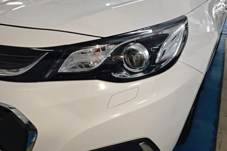 Used Chevrolet Malibu 2018 530T Automatic Luxury Edition Left Front Headlight