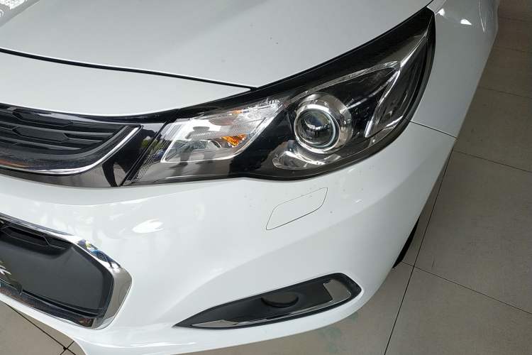 Used Chevrolet Malibu 2018 530T Automatic Luxury Edition Left Front Headlight