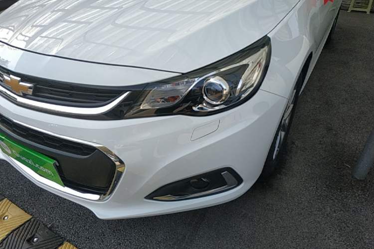 Used Chevrolet Malibu 2018 530T Automatic Luxury Edition Left Front Headlight