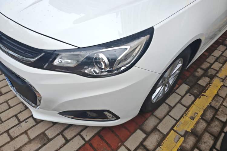 Used Chevrolet Malibu 2018 530T Automatic Fashion Edition Left Front Headlight
