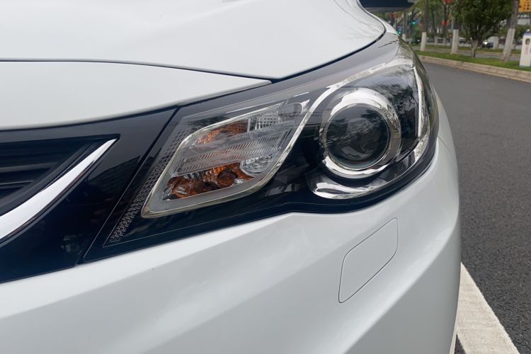 Used Chevrolet Malibu 2018 530T Automatic Luxury Edition Left Front Headlight
