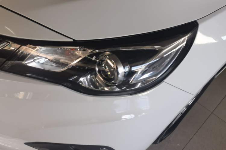 Used Chevrolet Malibu 2018 530T Automatic Comfort Edition Left Front Headlight