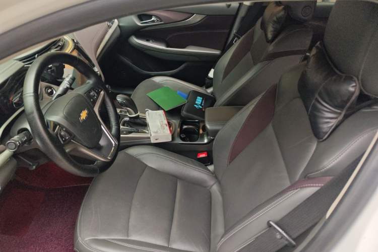 Used Chevrolet Malibu 2018 530T Automatic Luxury Edition Left Front Seat