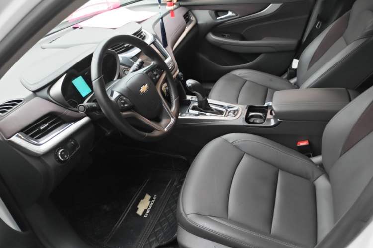 Used Chevrolet Malibu 2018 530T Automatic Luxury Edition Left Front Seat