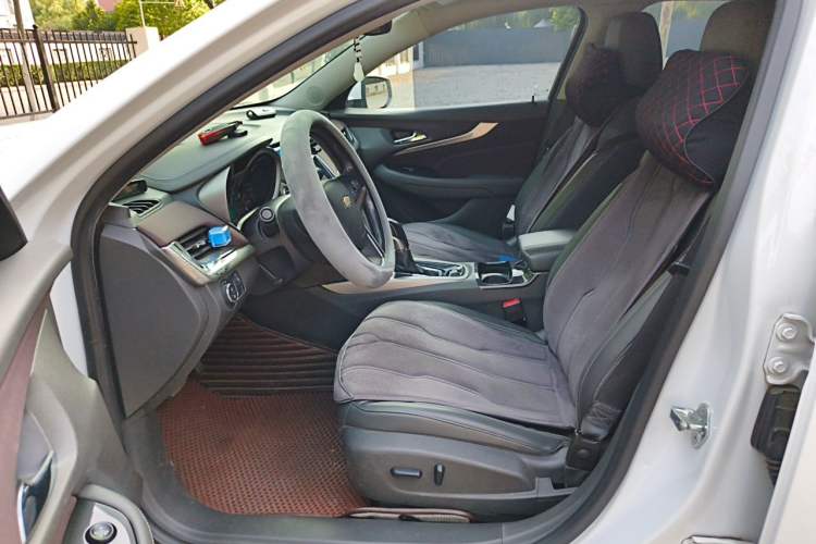 Used Chevrolet Malibu 2018 530T Automatic Luxury Edition Left Front Seat