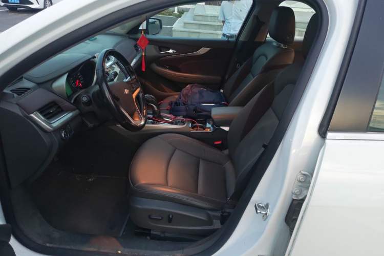 Used Chevrolet Malibu 2018 530T Automatic Luxury Edition Left Front Seat