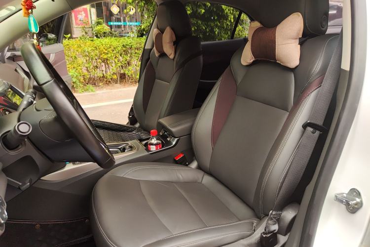 Used Chevrolet Malibu 2018 530T Automatic Luxury Edition Left Front Seat