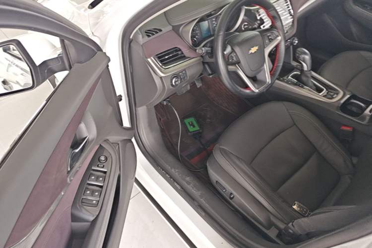 Used Chevrolet Malibu 2018 530T Automatic Fashion Edition Left Front Seat
