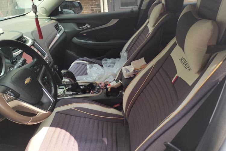 Used Chevrolet Malibu 2018 530T Automatic Luxury Edition Left Front Seat
