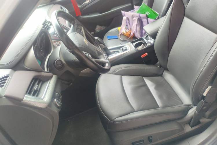 Used Chevrolet Malibu 2018 530T Automatic Luxury Edition Left Front Seat