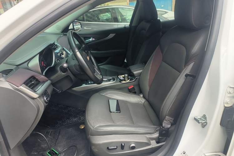Used Chevrolet Malibu 2018 530T Automatic Luxury Edition Left Front Seat