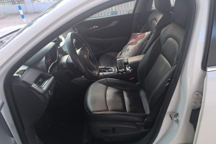 Used Chevrolet Malibu 2018 530T Automatic Luxury Edition Left Front Seat