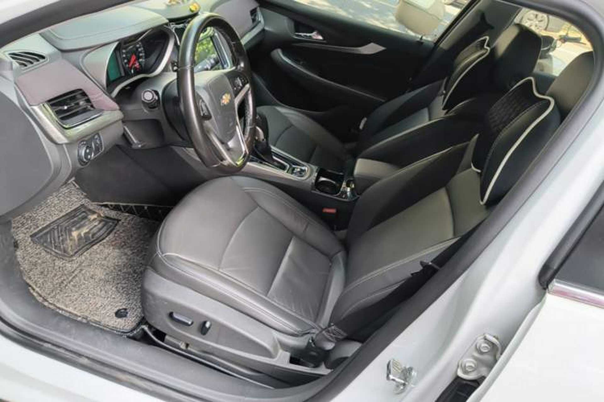 Used Chevrolet Malibu 2018 530T Automatic Luxury Edition Left Front Seat