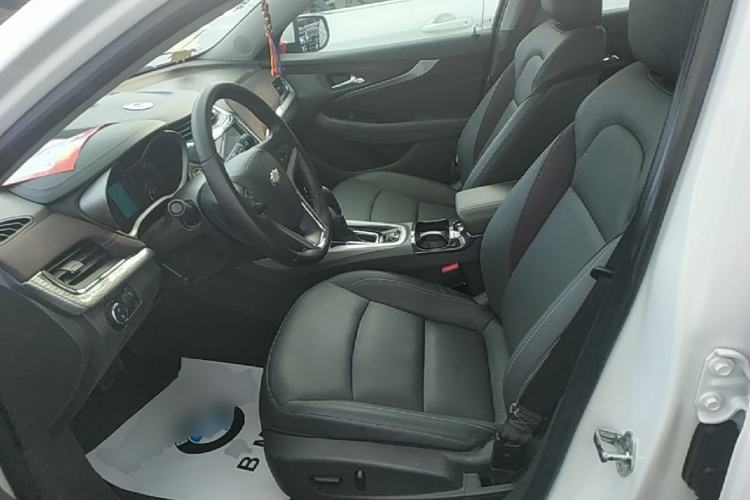 Used Chevrolet Malibu 2018 530T Automatic Luxury Edition Left Front Seat