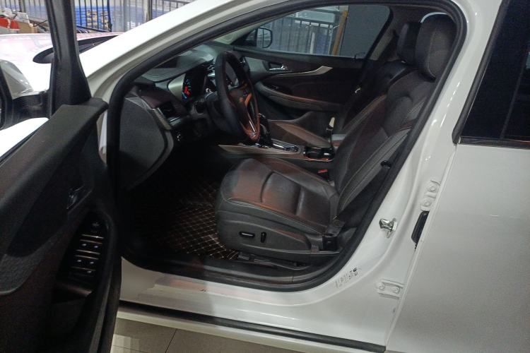 Used Chevrolet Malibu 2018 530T Automatic Fashion Edition Left Front Seat