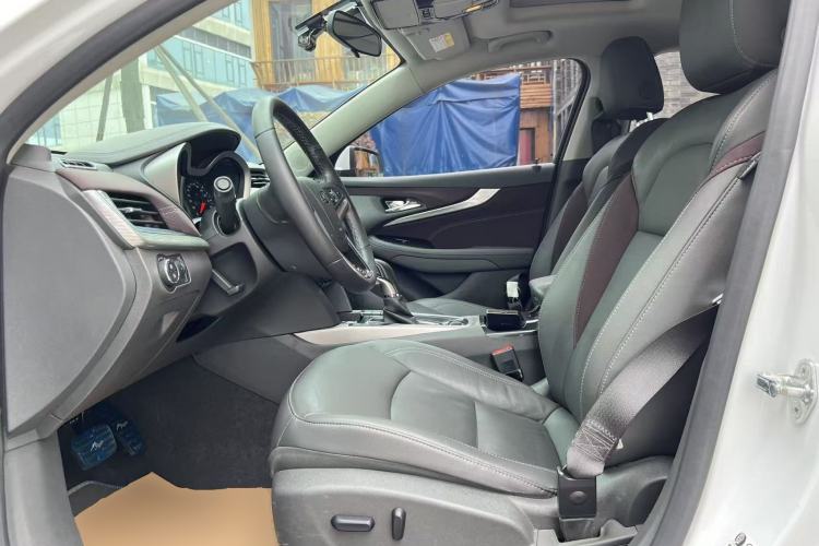 Used Chevrolet Malibu 2018 530T Automatic Luxury Edition Left Front Seat