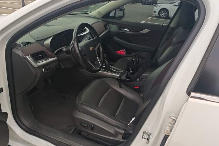 Used Chevrolet Malibu 2018 530T Automatic Fashion Edition Left Front Seat