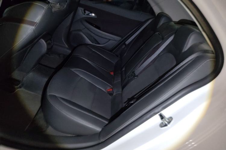 Used Chevrolet Malibu 2018 530T Automatic Luxury Edition Left Rear Seat