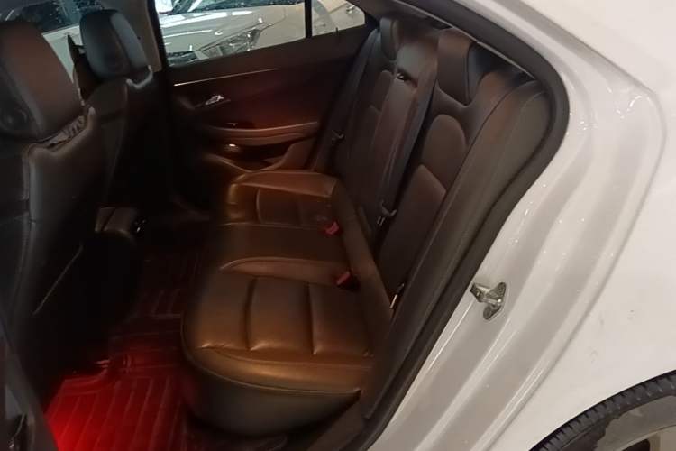 Used Chevrolet Malibu 2018 530T Automatic Fashion Edition Left Rear Seat