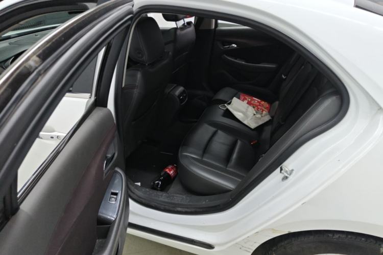 Used Chevrolet Malibu 2018 530T Automatic Luxury Edition Left Rear Seat