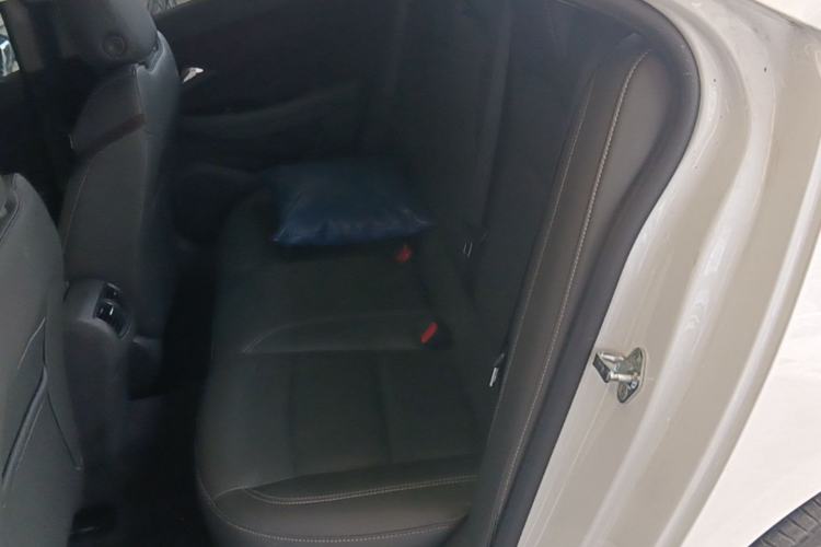 Used Chevrolet Malibu 2018 530T Automatic Fashion Edition Left Rear Seat