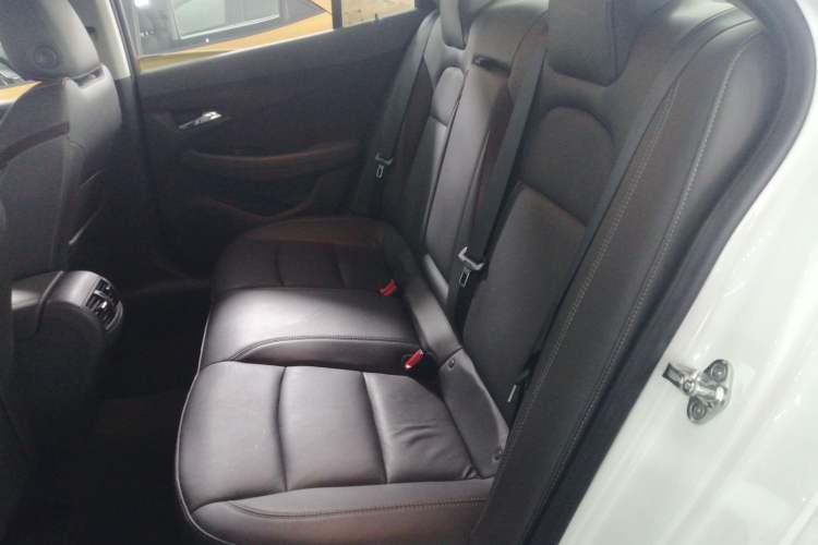 Used Chevrolet Malibu 2018 530T Automatic Luxury Edition Left Rear Seat