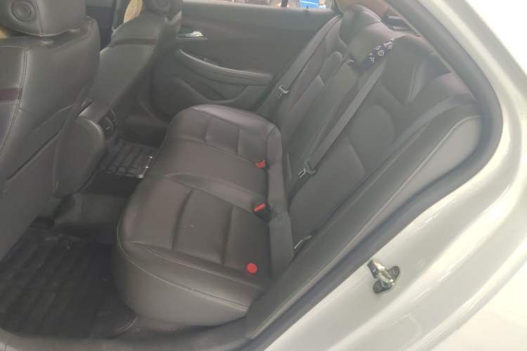 Used Chevrolet Malibu 2018 530T Automatic Fashion Edition Left Rear Seat