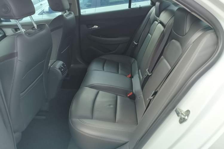 Used Chevrolet Malibu 2018 530T Automatic Luxury Edition Left Rear Seat