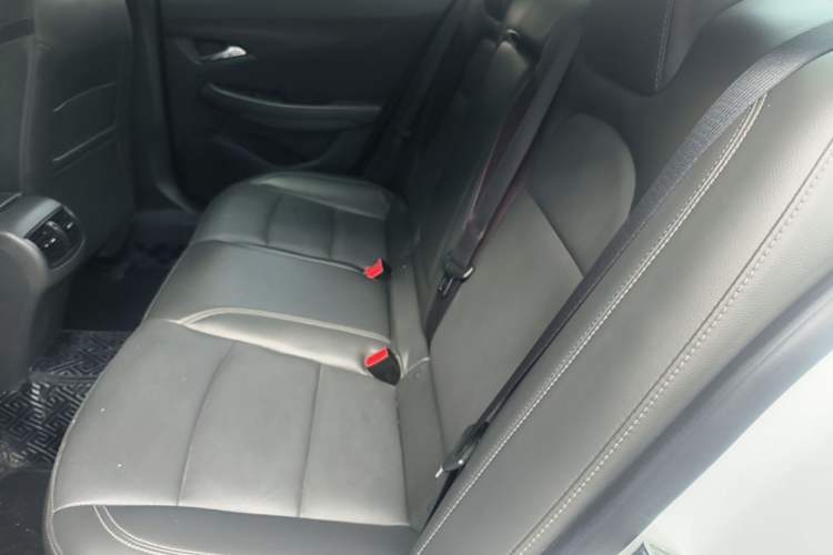 Used Chevrolet Malibu 2018 530T Automatic Luxury Edition Left Rear Seat