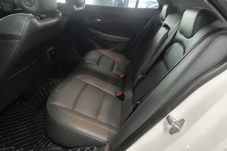 Used Chevrolet Malibu 2018 530T Automatic Luxury Edition Left Rear Seat