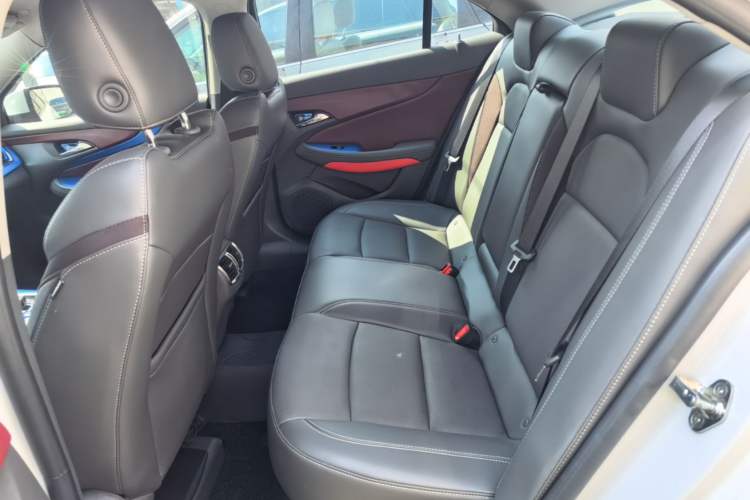 Used Chevrolet Malibu 2018 530T Automatic Luxury Edition Left Rear Seat