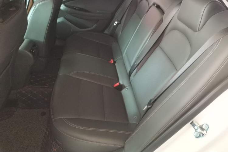 Used Chevrolet Malibu 2018 530T Automatic Luxury Edition Left Rear Seat