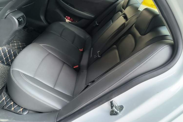 Used Chevrolet Malibu 2018 530T Automatic Luxury Edition Left Rear Seat
