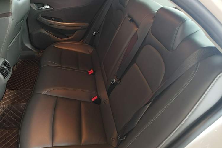 Used Chevrolet Malibu 2018 530T Automatic Luxury Edition Left Rear Seat