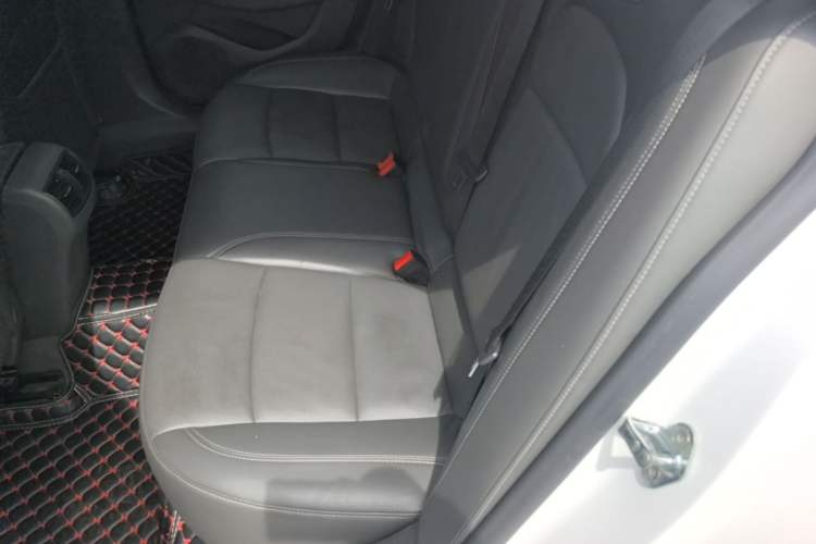 Used Chevrolet Malibu 2018 530T Automatic Fashion Edition Left Rear Seat