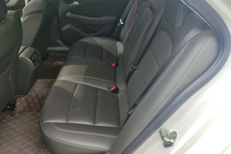 Used Chevrolet Malibu 2018 530T Automatic Luxury Edition Left Rear Seat