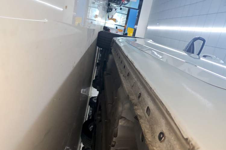 Used Chevrolet Malibu 2018 530T Automatic Fashion Edition Left Side Sill